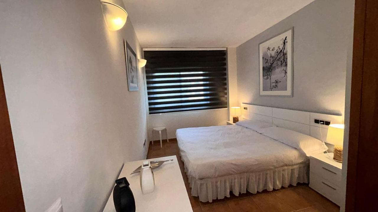 Apartamentos Los Tulipanes Salou Exterior foto